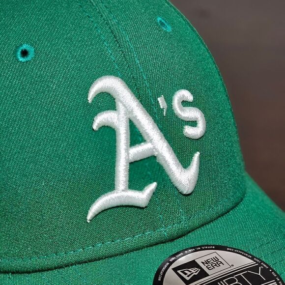 Men New Era Oakland Athletic\'s Fitted Hat Cap Green White 39Thirty Medium Unisex New